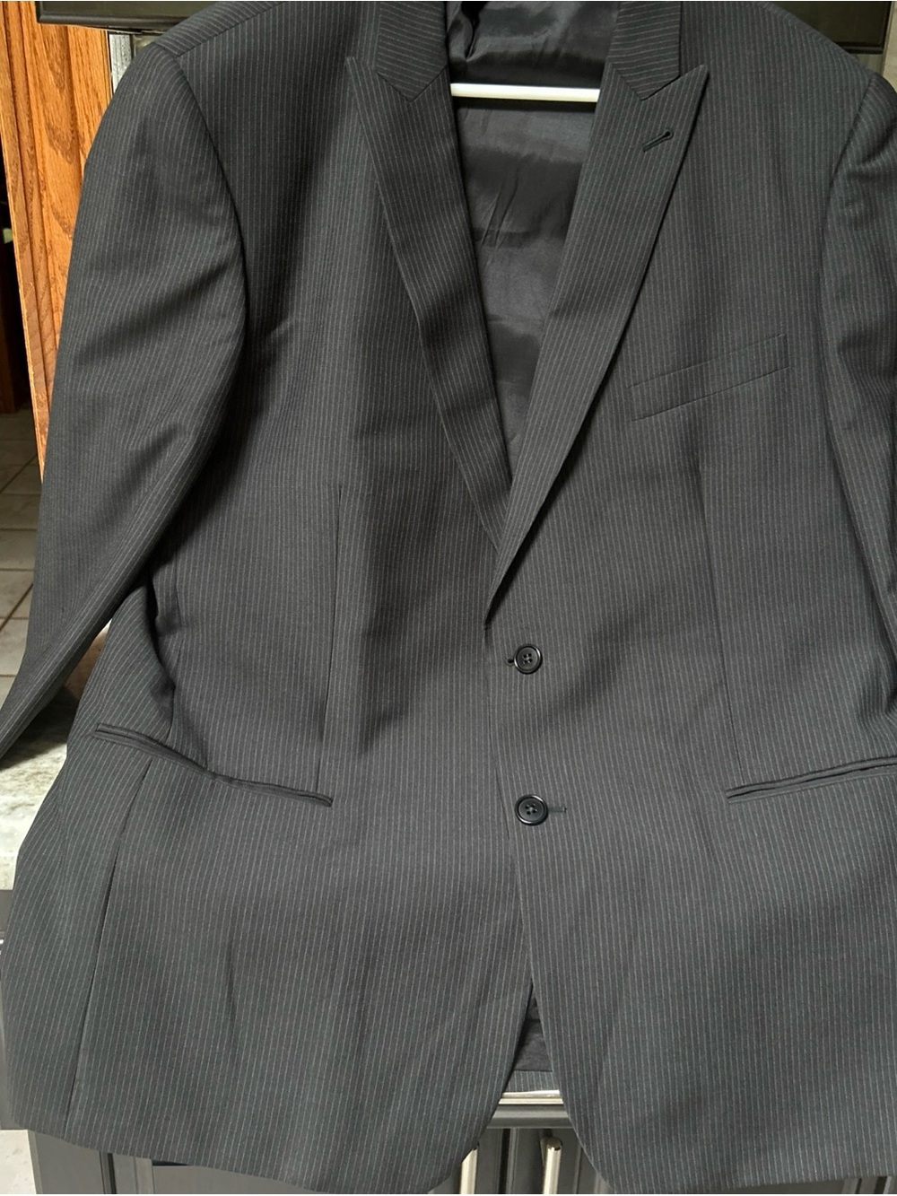 John Varvatos USA Men's Black Wool SoHo Fit 2-Piece Suit Jacket Sz 46R Pants 39R